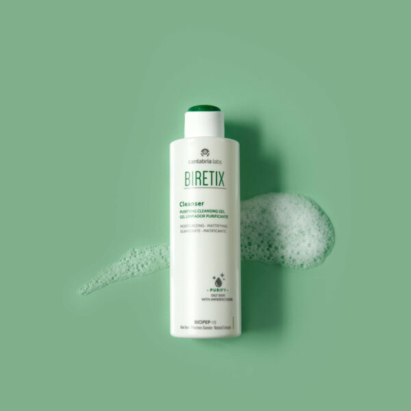 Biretix_HD_Cleanser200_Cenital_Textura_Product