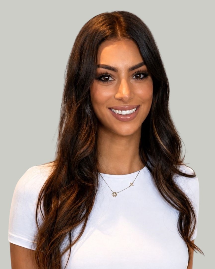 Victoria Headshot